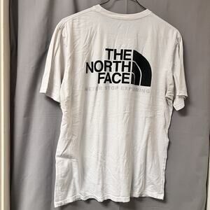 The North Face short-sleeve T-shirt Size Large Y2K Vintage Graphic white BR2207